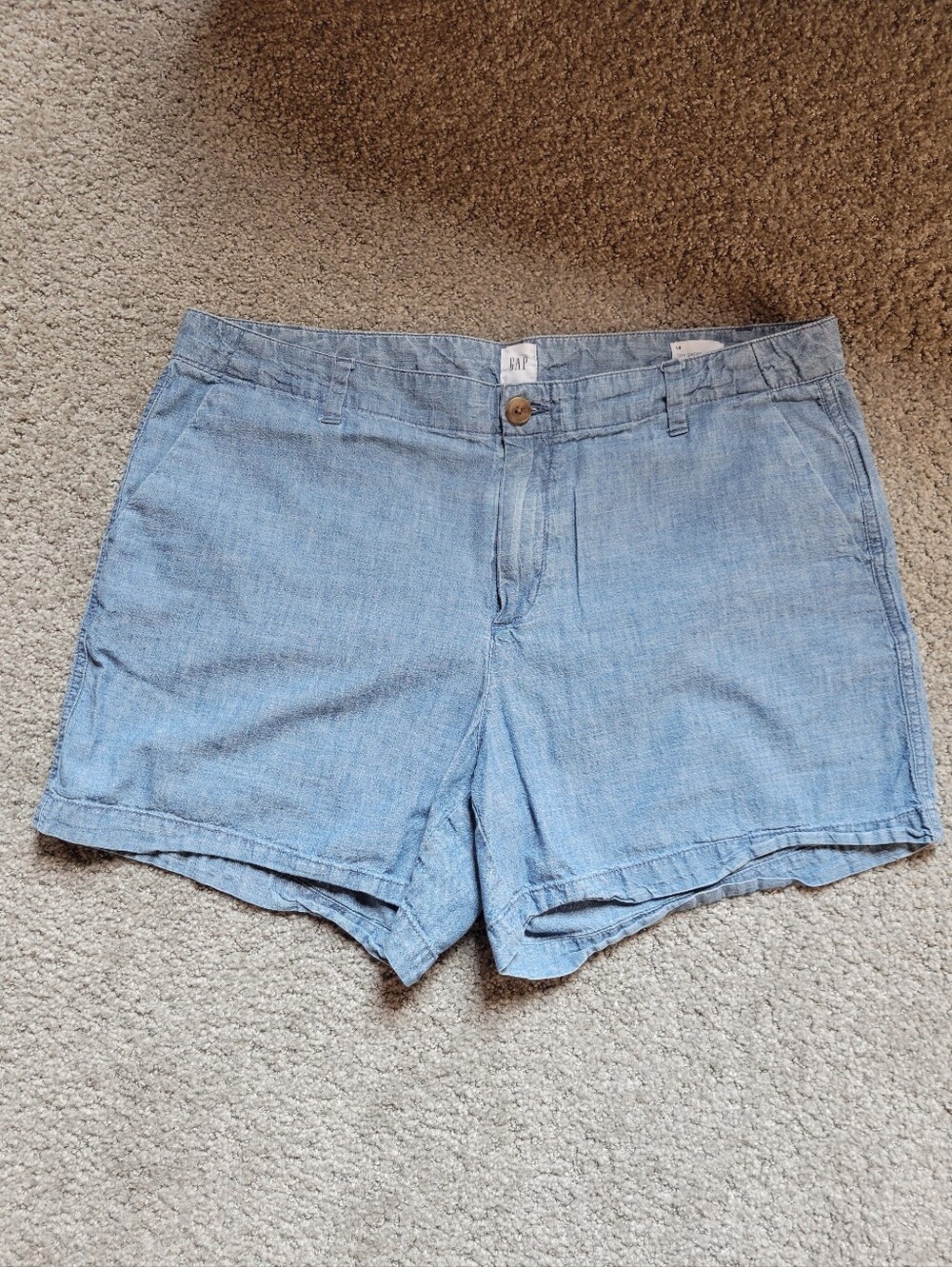 GAP City Shorts Blue Chambray Cotton Size 14